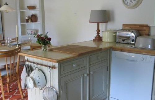 Ewen House | Characterful Cotswold cottage