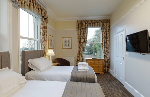 Hereford House | Charades Guest House
