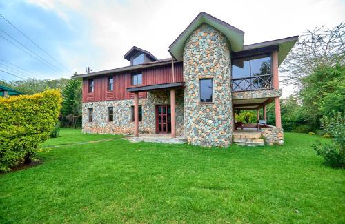 Naivasha Ski Chalet | Charity Chalet