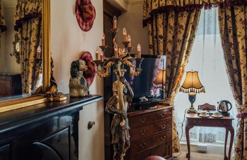 Moy Bed & Breakfast | Charlemont House Moy