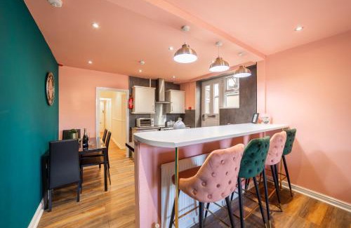 Thornton-Cleveleys Apartment | Charles Alexander Short Stay - Highcliffe Apartments