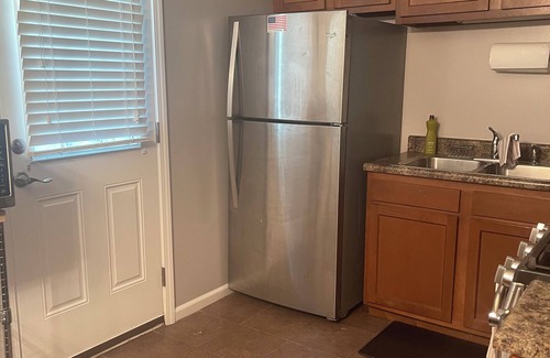 Downtown Omaha House | Charles Villa 10 minutes away from the #1 Zoo in the nation!