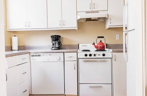 Westside House | Charleston Charmer | Historic Abode Near King St!