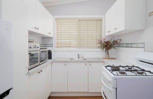 Charlestown House | Charlestown Cottage Relaxed Stay in Lake Macquarie