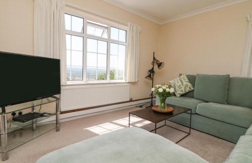 Barnstaple House | Charlesworth