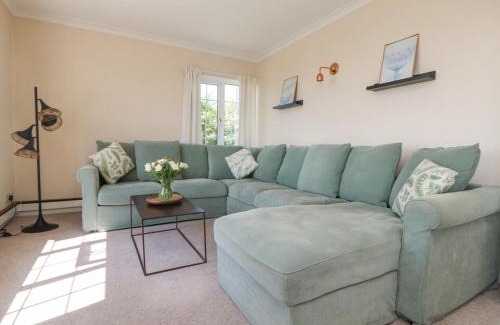 Barnstaple House | Charlesworth