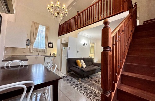 Glen Innes Hotel | Charlesworth On The Park