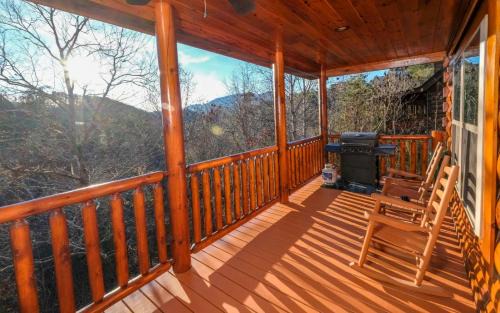 Sevierville Villa | Charlie Browns Cabin