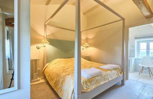 Radovani Villa | Charlotta