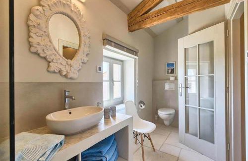 Radovani Villa | Charlotta