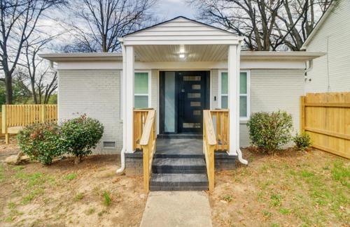 Charlotte House | Charlotte Gem with Deck and Community Amenities