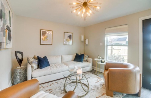 Charlotte House | Charlotte Gem with Deck and Community Amenities