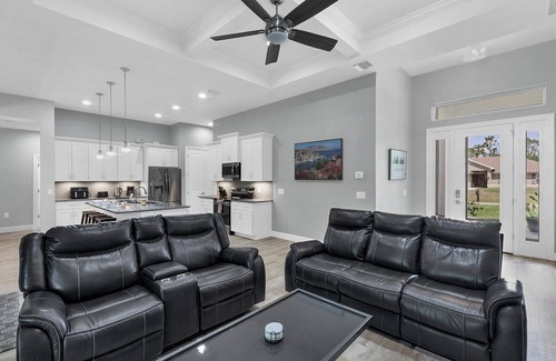 Charlotte Harbor Villa | Charlotte Harbor 3 Bed 2 Baths Villa #22089