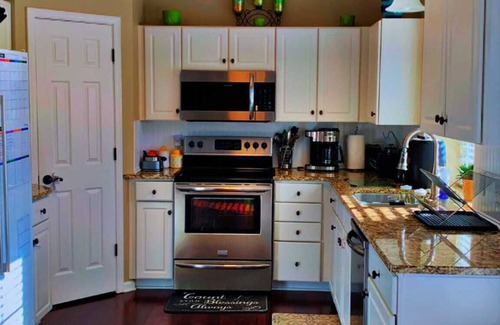Charlotte House | Charlotte Hideaway, 5 minutes from Concord Mills Mall! A retreat away from home.