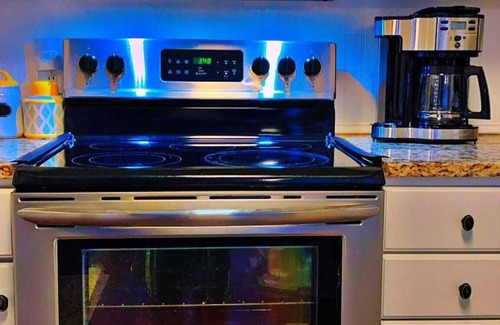 Charlotte House | Charlotte Hideaway, 5 minutes from Concord Mills Mall! A retreat away from home.