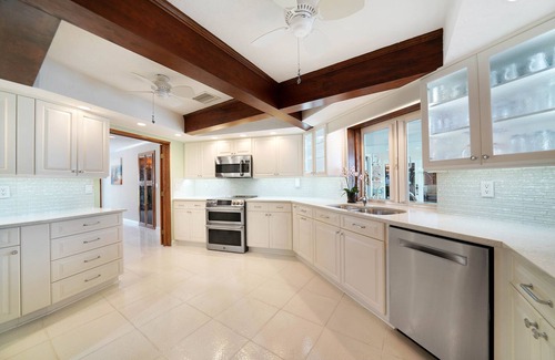 Edgewater House | Charlotte House Waterfront Getaway - 3 Min Walk to the Beach!