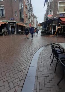 De Weteringschans Bed & Breakfast | CHARLOTTE, not for parties, not a hotel, room with shared bathroom, no kitchen