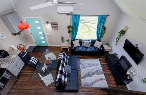 Charlotte House | Charlotte "Tiny Home" in a peaceful neighborhood that is 10mins from downtown