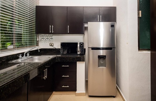 12th Street Apartment | Charm and harmony just steps away from 5th Avenue
