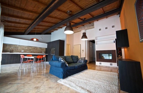 Borgo San Lorenzo Apartment | charm and history in Mugello, with swimming pool, 30 minutes from Florence