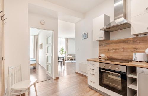 Prague 5 Apartment | Charm Apartment Deco near Old Town, All-Friendly