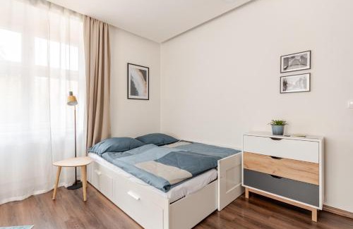 Prague 5 Apartment | Charm Apartment Deco near Old Town, All-Friendly
