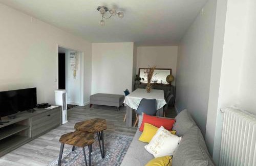Les Hautes Noues Apartment | Charmand pied-à-terre between Paris and Disneyland