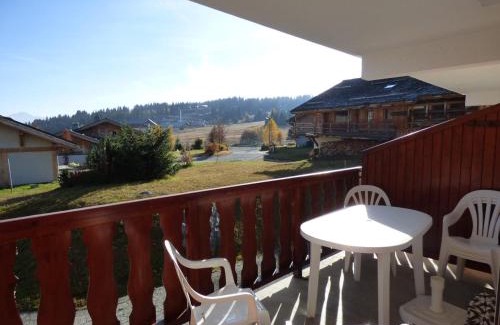 Les Saisies Apartment | Charmant 2 pièces aux Saisies, balcon sud/est, proche pistes et ESF, classé 2 étoiles - FR-1-594-118