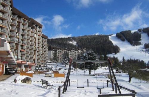 Villard-de-Lans Apartment | Charmant 2 pièces pour 4 pers. au pied des pistes avec balcons et parking privatif - FR-1-689-44
