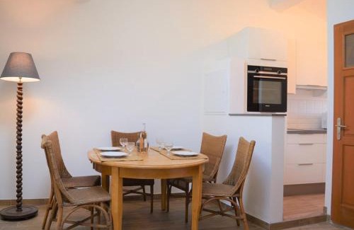 Bormes-Les-Mimosas Apartment | Charmant 2P rénové, cœur médiéval, 4 couchages - Bormes-les-Mimosas - FR-1-251-311
