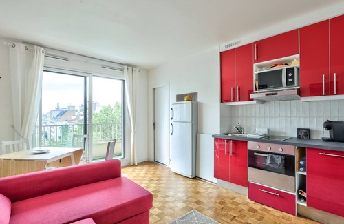 Centre Ville Apartment | Charmant Appartement à 3 Minutes du Métro 10