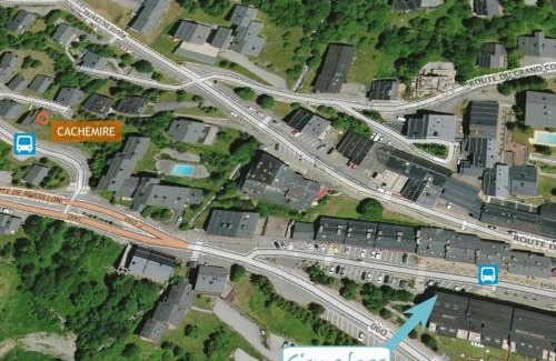 Meribel Centre Apartment | Charmant appart 3 ch. proche centre Méribel - FR-1-565-22