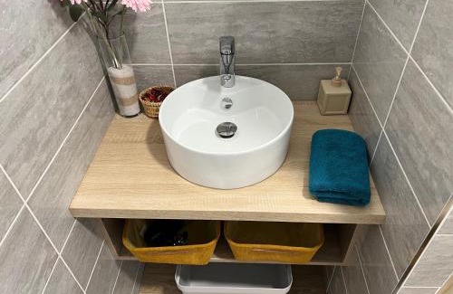 Brive-la-Gaillarde Apartment | Charmant appartement T2 cosy climatisé