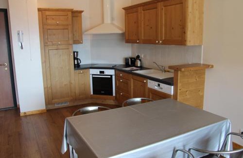 Saint-Jean-de-Sixt Apartment | Charmant appartement au centre du village, proche des stations de ski - 4 personnes - FR-1-459-163