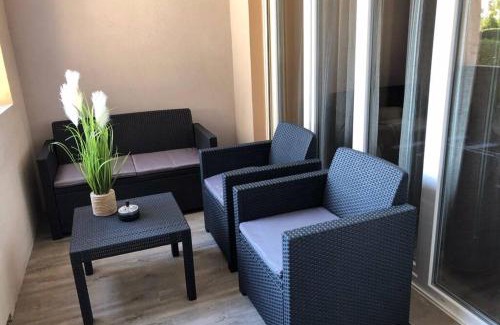 Cros-de-Cagnes Apartment | Charmant appartement bord de mer, Plage