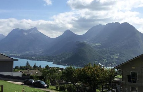 Talloires-Montmin Apartment | Charmant appartement avec vue lac