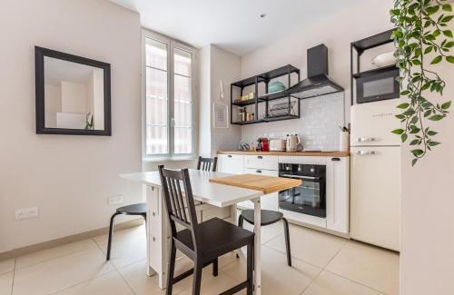 Arnaud Bernard Apartment | Charmant Appartement en Hypercentre