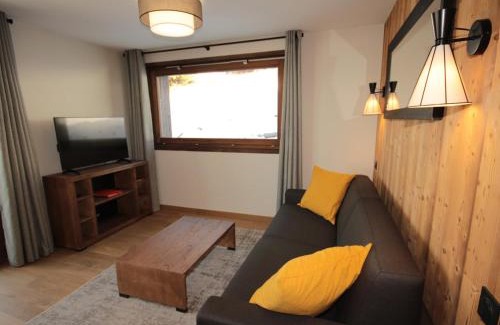 Les Saisies Apartment | Charmant appartement neuf avec balcon, 2 chambres, 2 SDB et parking au cœur des Saisies - FR-1-293-272
