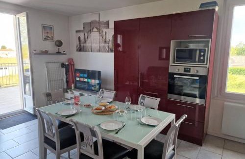 Barbatre Apartment | Charmant duplex à 500 m de la plage