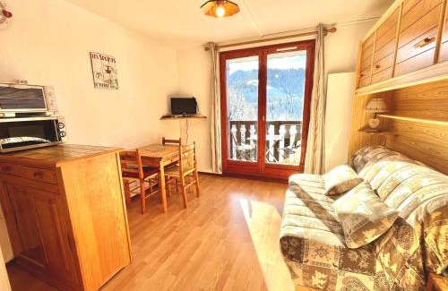 Notre-Dame-de-Bellecombe Apartment | Charmant studio au pied des pistes, animaux admis - FR-1-505-79