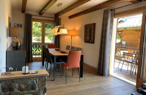 Notre-Dame-de-Bellecombe Apartment | Charmant appartement 140m², 4 chambres, proche pistes et village, parking, wifi - FR-1-505-103