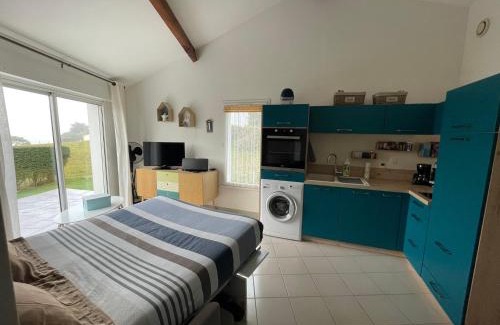 Meschers-sur-Gironde Apartment | Charmant studio avec terrasse et vue mer à Meschers-sur-Gironde - FR-1-550-25