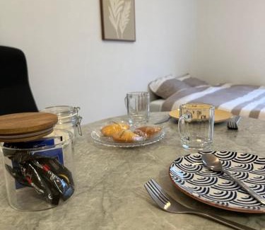 La Source Apartment | Charmant studio à 20min de Paris