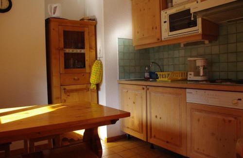 Valloire Apartment | Charmant studio 3 pers avec balcon, proche télécabine et commerces à Valloire - FR-1-263-54