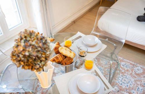 Salin-de-Giraud Apartment | Charmant Studio au cœur des Marais Salants