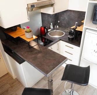 Riquet Stalingrad Apartment | Charmant studio au calme et bien desservi