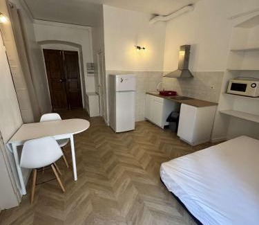 Corte Apartment | Charmant studio cours Paoli