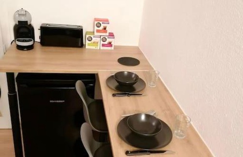 Cuges-les-Pins Apartment | Charmant T1-Bis à Cuges-Les-Pins