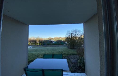 La Roche-Posay Apartment | Charmant T2 avec terrasse proche des Thermes du Connétable, Wi-Fi, lave-vaisselle - FR-1-541-138