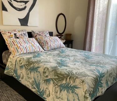 Quartier du Vieux-Pont - Sainte-Genevieve Apartment | Charmant T2 entièrement équipé avec terrasse